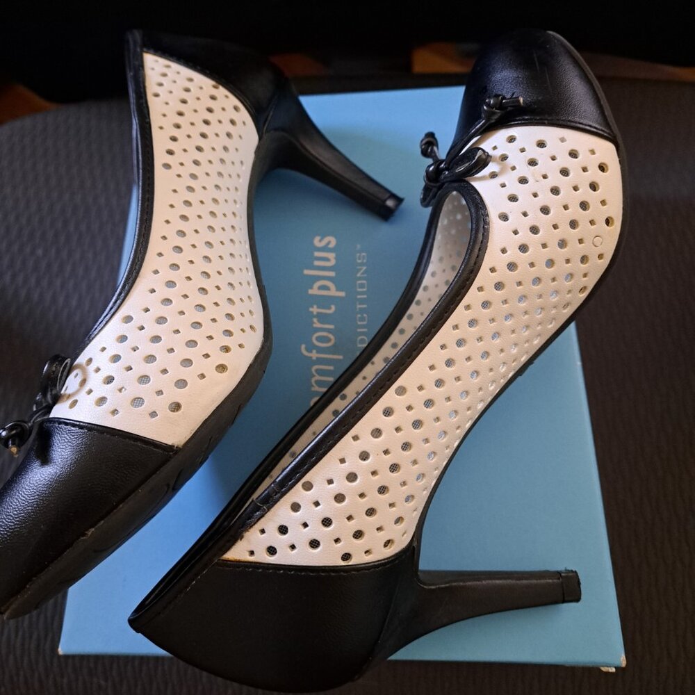 Kacey heels 7.5